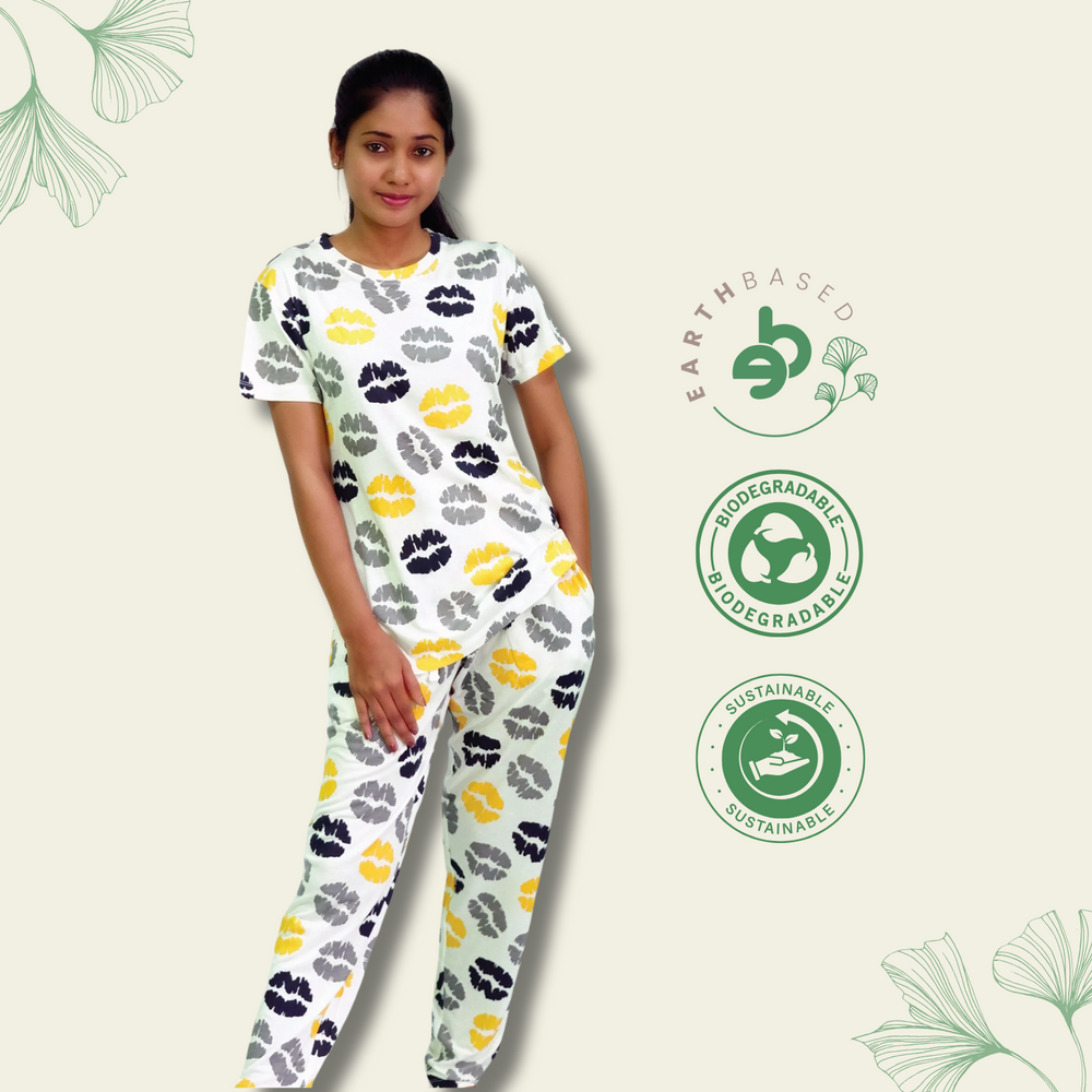 Kisses Print T-shirt & Pant Night Dress in Tofu | Playout - EarthBased