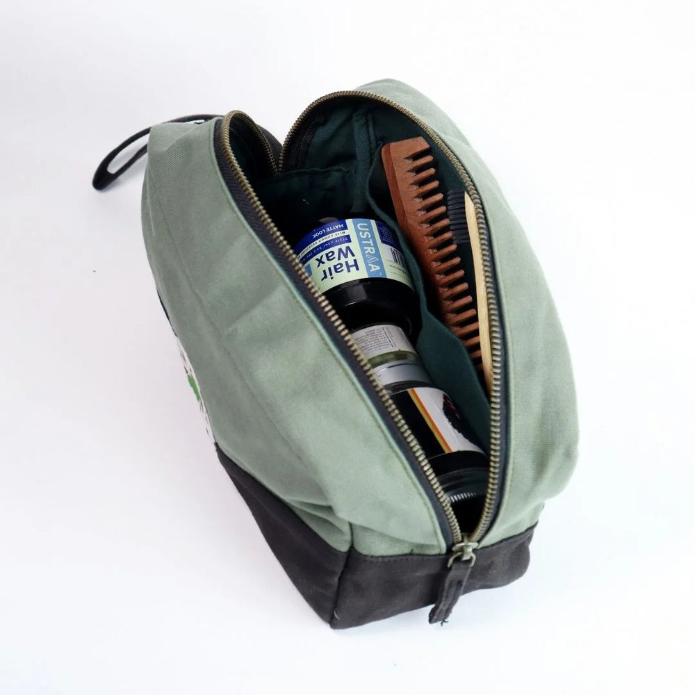 Clan Earth Oryx Dopp Kit - Olive Green - EarthBased