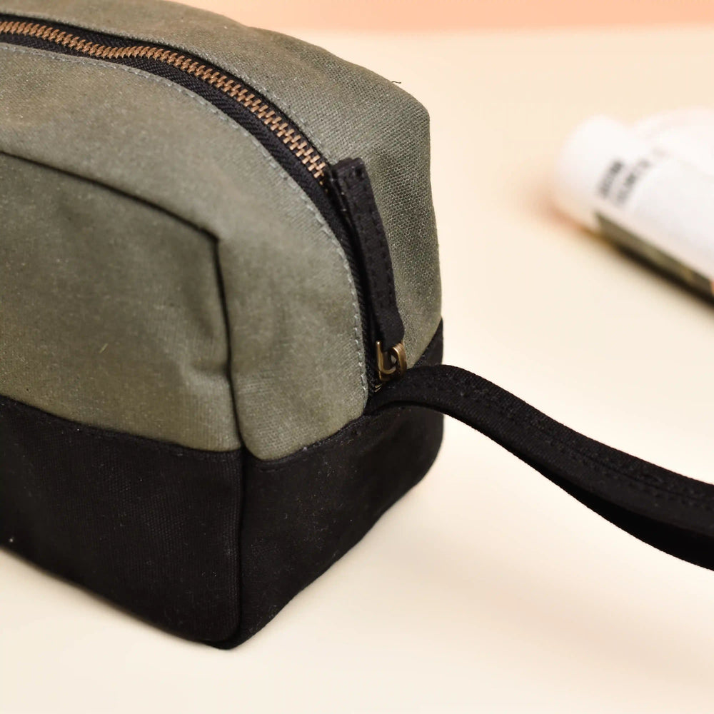 Clan Earth Oryx Dopp Kit - Walnut Brown - EarthBased