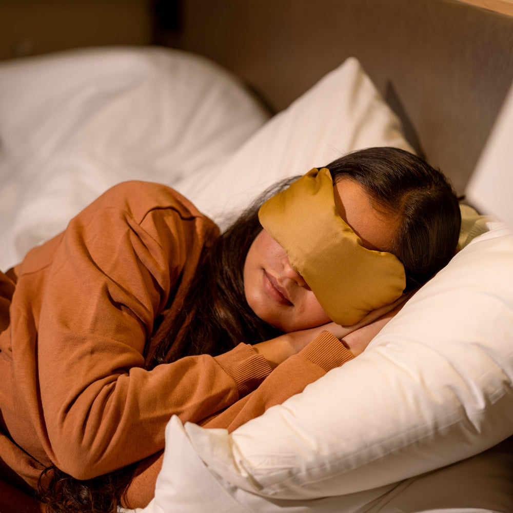 Kheoni Lavender eye pillow – close-up