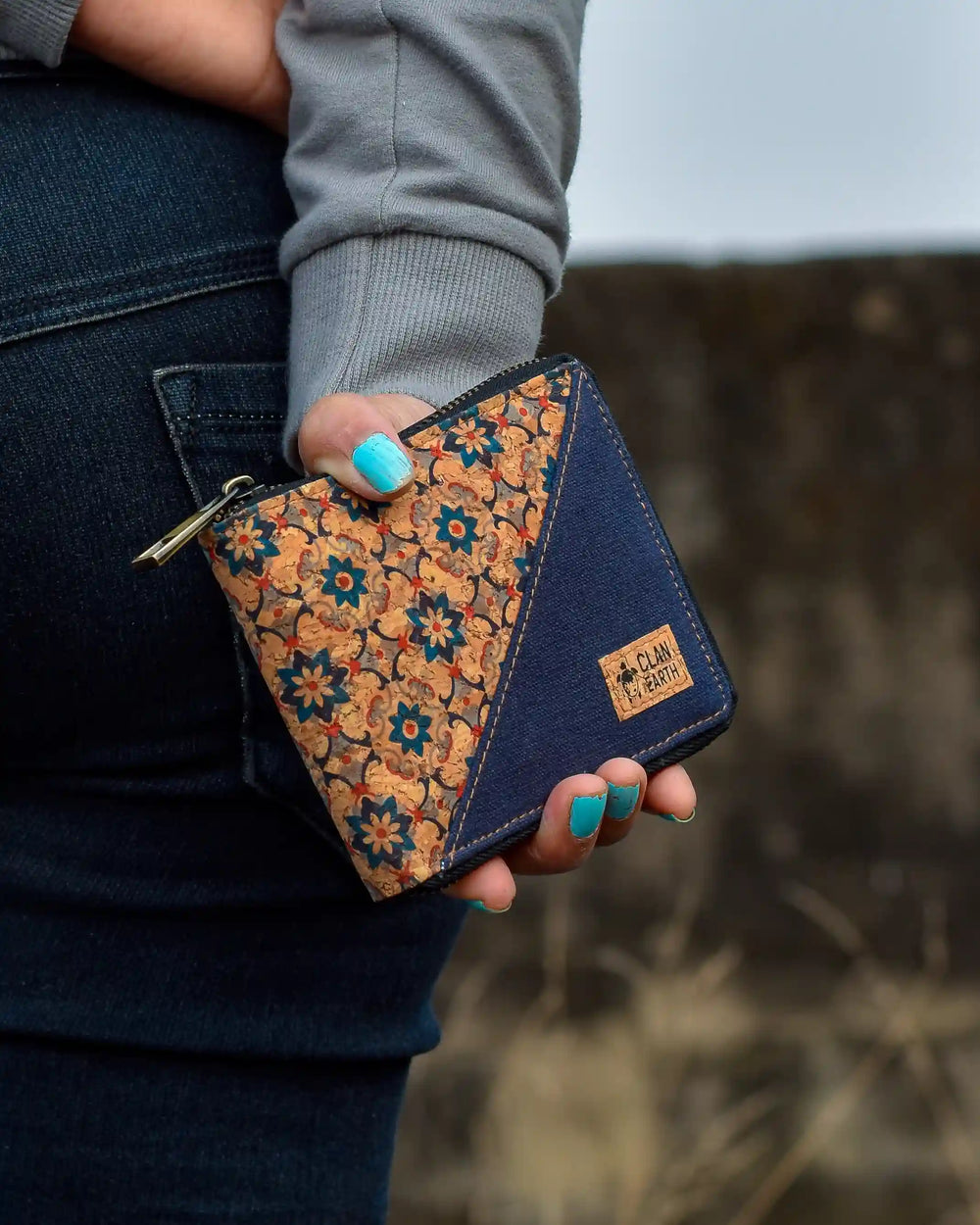 Printed Kiwi Zip Cork Wallet | Clan Earth - EarthBased