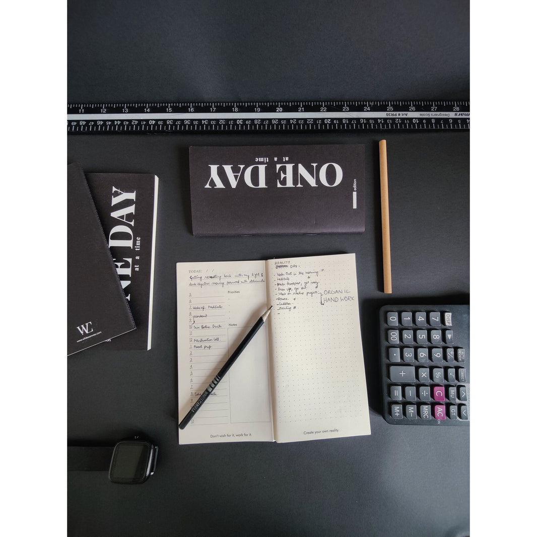 Time Scheduler I Undated 30 Day Planner I Time Tracker - EarthBased