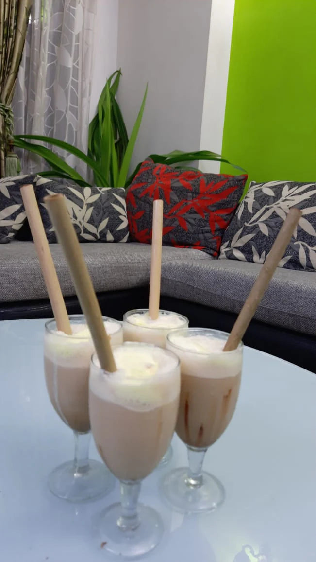 Reusable Bamboo straws Pack of 4 With Straw Cleaner - EarthBased