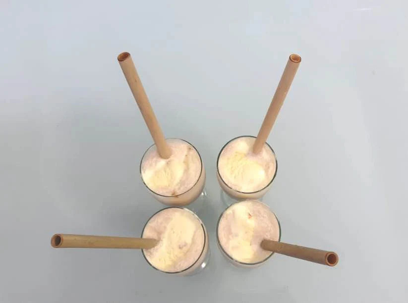 Reusable Bamboo straws Pack of 4 With Straw Cleaner - EarthBased