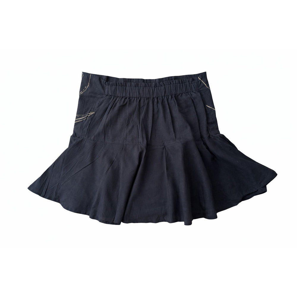 Minimal strapless party dress for women with soft silhouette and handcrafted details, perfect evening wear outfit.