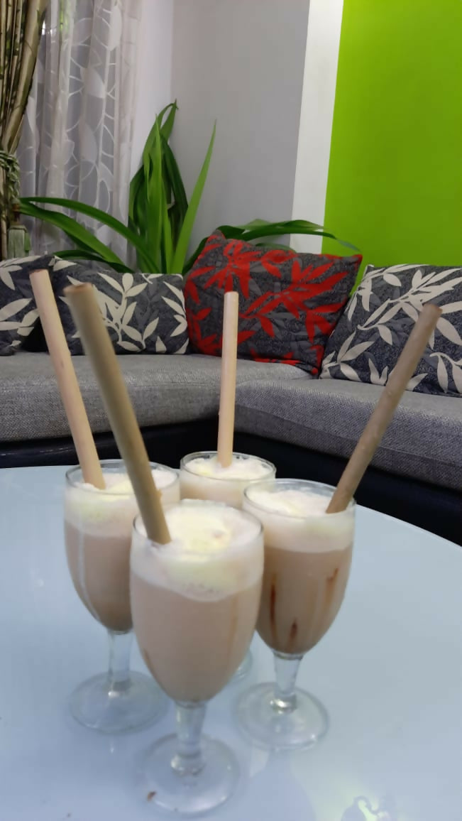 Reusable Bamboo straws Pack of 4 With Straw Cleaner - EarthBased