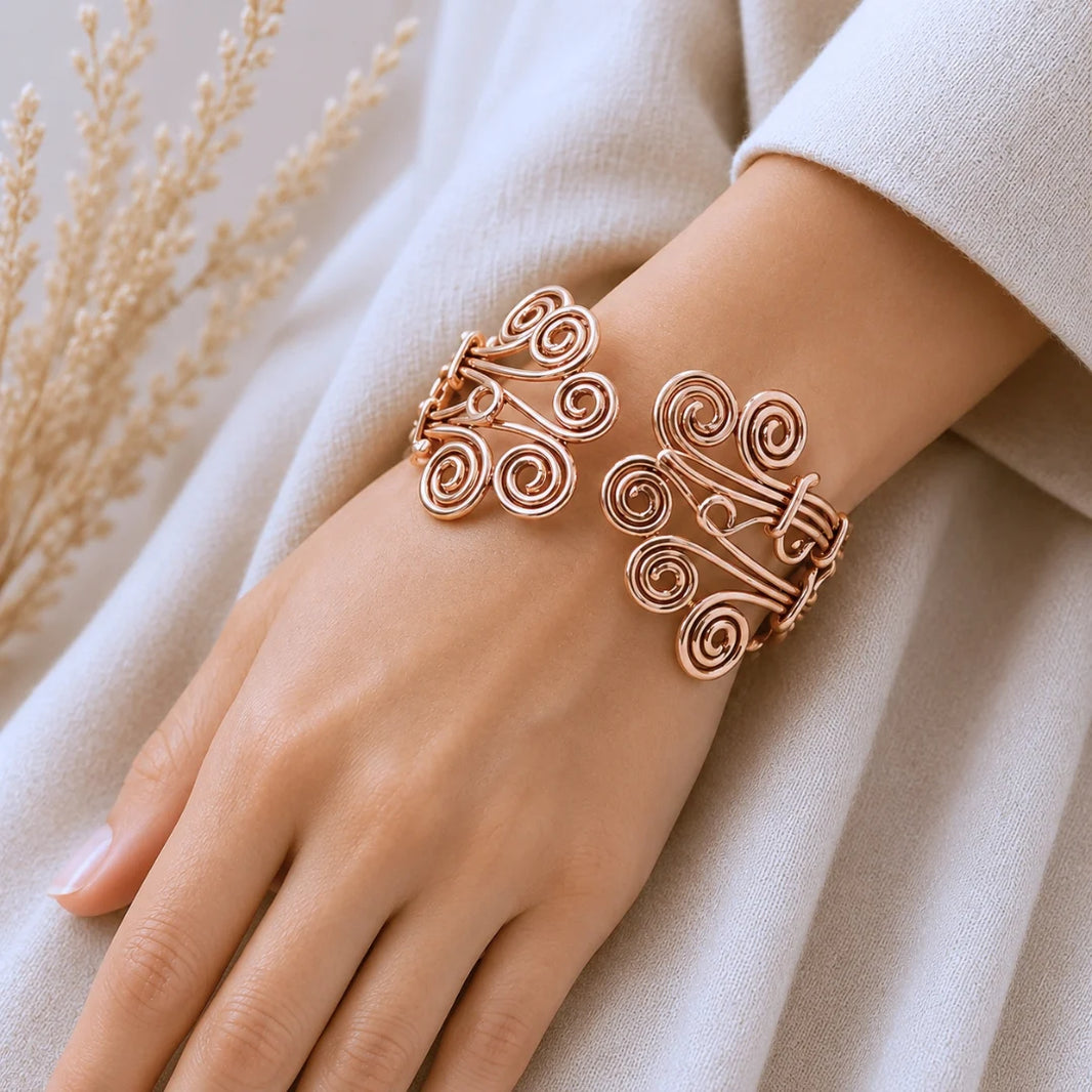 Premium Copper Kada for Women – Beautifully Carved Ayurvedic Copper Bracelet