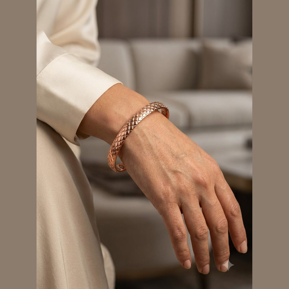 Diamond-Cut Copper Kada