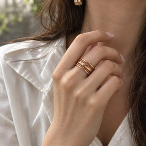 Adjustable open-ended pure copper ring, side view