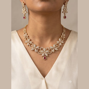 Sparkle Flower Necklace Set