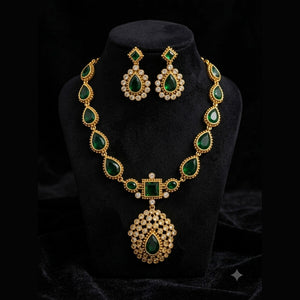 Emerald Pendant Necklace Set - view 4