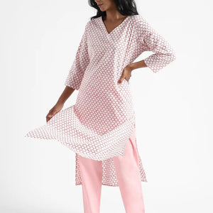 Organic Cotton & Natural Dyed Womens Rose Pink Color Slim Fit Pants by Livbio - EarthBased 