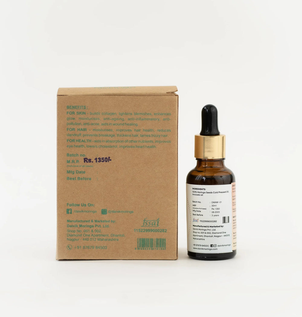 Avo Moringa Oil (30 ml) | Daivik Moringa - EarthBased 