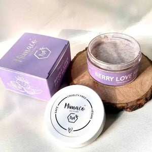 BERRY LOVE- Face Scrub-Improves Skin Texture, Fades Away Marks, Smoothens The Skin - EarthBased 