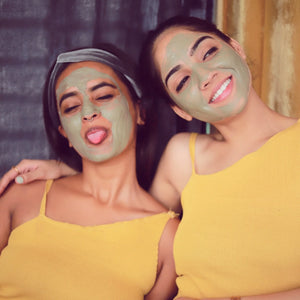 CHARCOAL FACE MASK - Skin Detoxifier & Acne Fighter with Activated charcoal and kaolin clay - EarthBased 