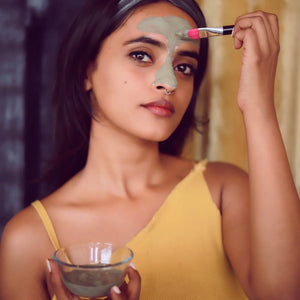 CHARCOAL FACE MASK - Skin Detoxifier & Acne Fighter with Activated charcoal and kaolin clay - EarthBased 