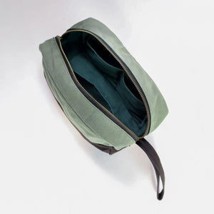 Clan Earth Oryx Dopp Kit - Navy Blue - EarthBased 
