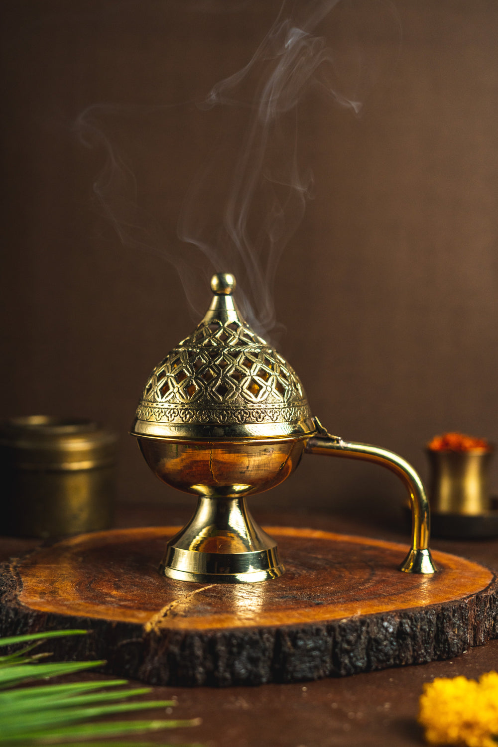 Jasmine Havan Cups & Brass Dhooni | Made from Cow dung & Temple Flower   |Gulessence - EarthBased 