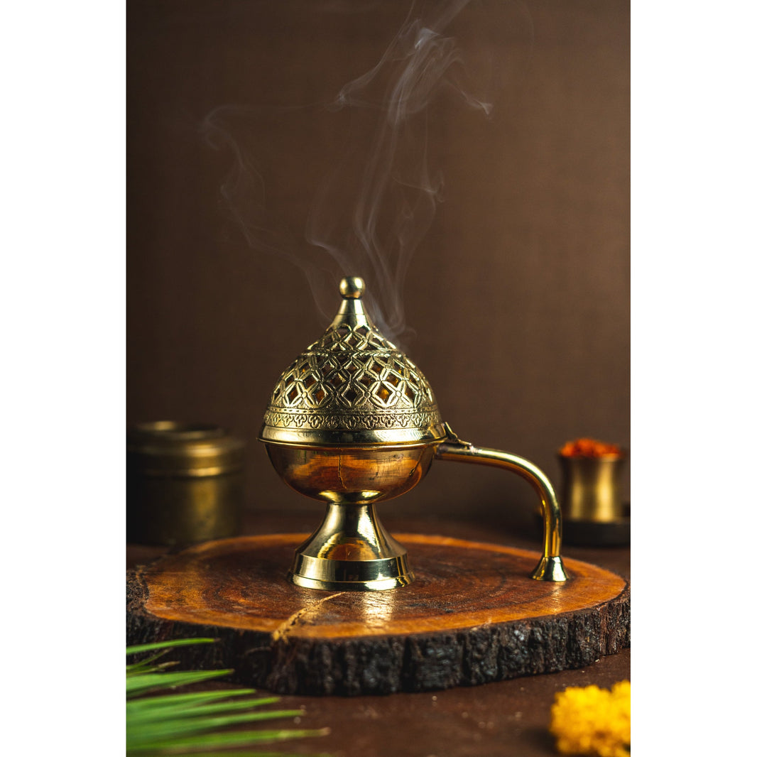 Jasmine Havan Cups & Brass Dhooni | Made from Cow dung & Temple Flower   |Gulessence - EarthBased 