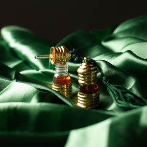 Kheoni Vetiver khus natural attar bottle – close-up