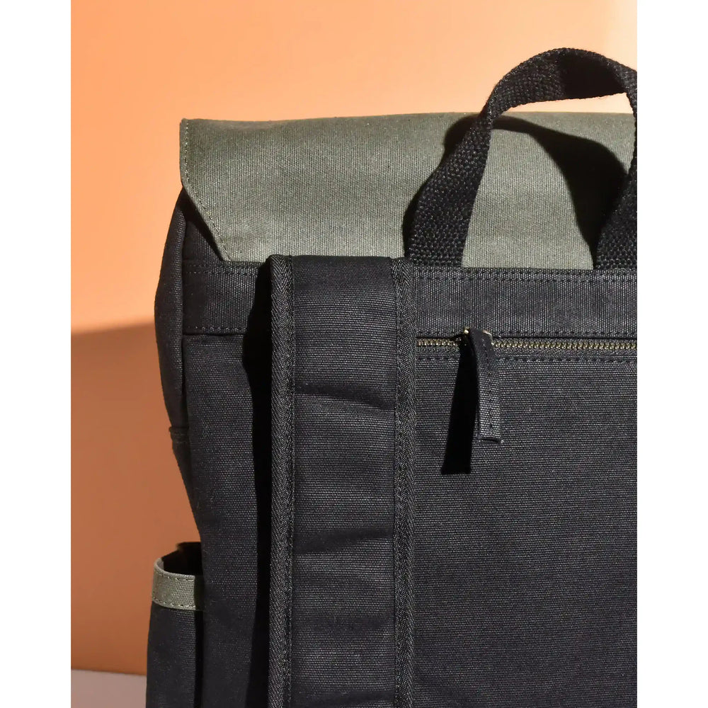 Dugong Backpack - Walnut Brown & Charcoal Black | Clan Earth - EarthBased 