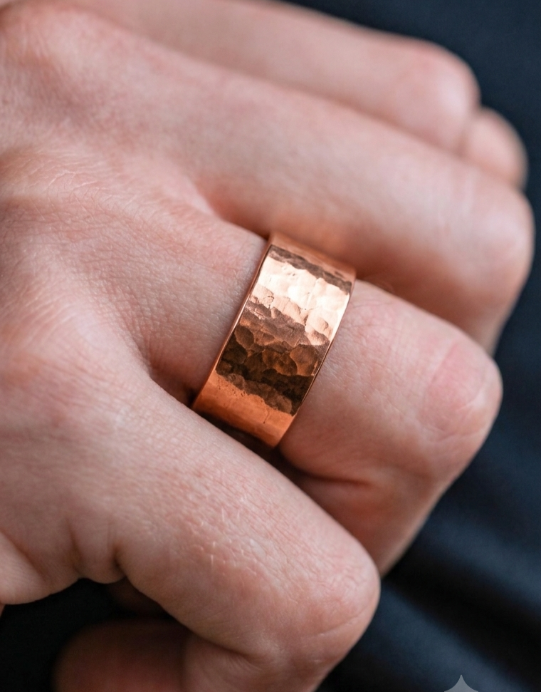 Hammered copper ring, adjustable