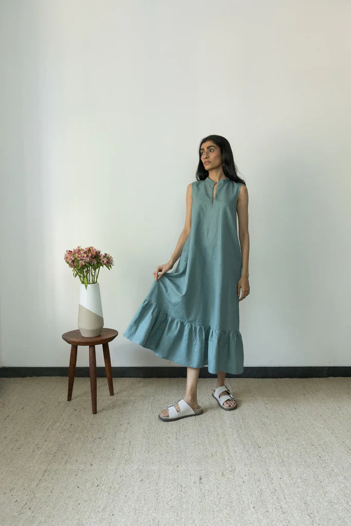 LAID-BACK GATHERED DRESS | Anushe Pirani - EarthBased 