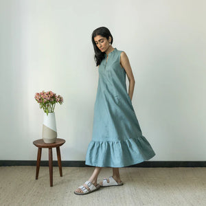 LAID-BACK GATHERED DRESS | Anushe Pirani - EarthBased 
