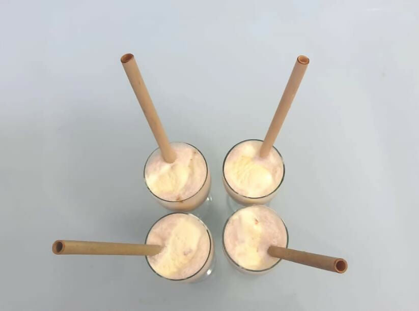 Reusable Bamboo straws Pack of 4 With Straw Cleaner - EarthBased 