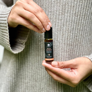 MUSCLE PAIN RELIEF ROLL-ON - EarthBased 