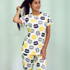 Kisses Print T-shirt & Pant Night Dress in Tofu | Playout - EarthBased 