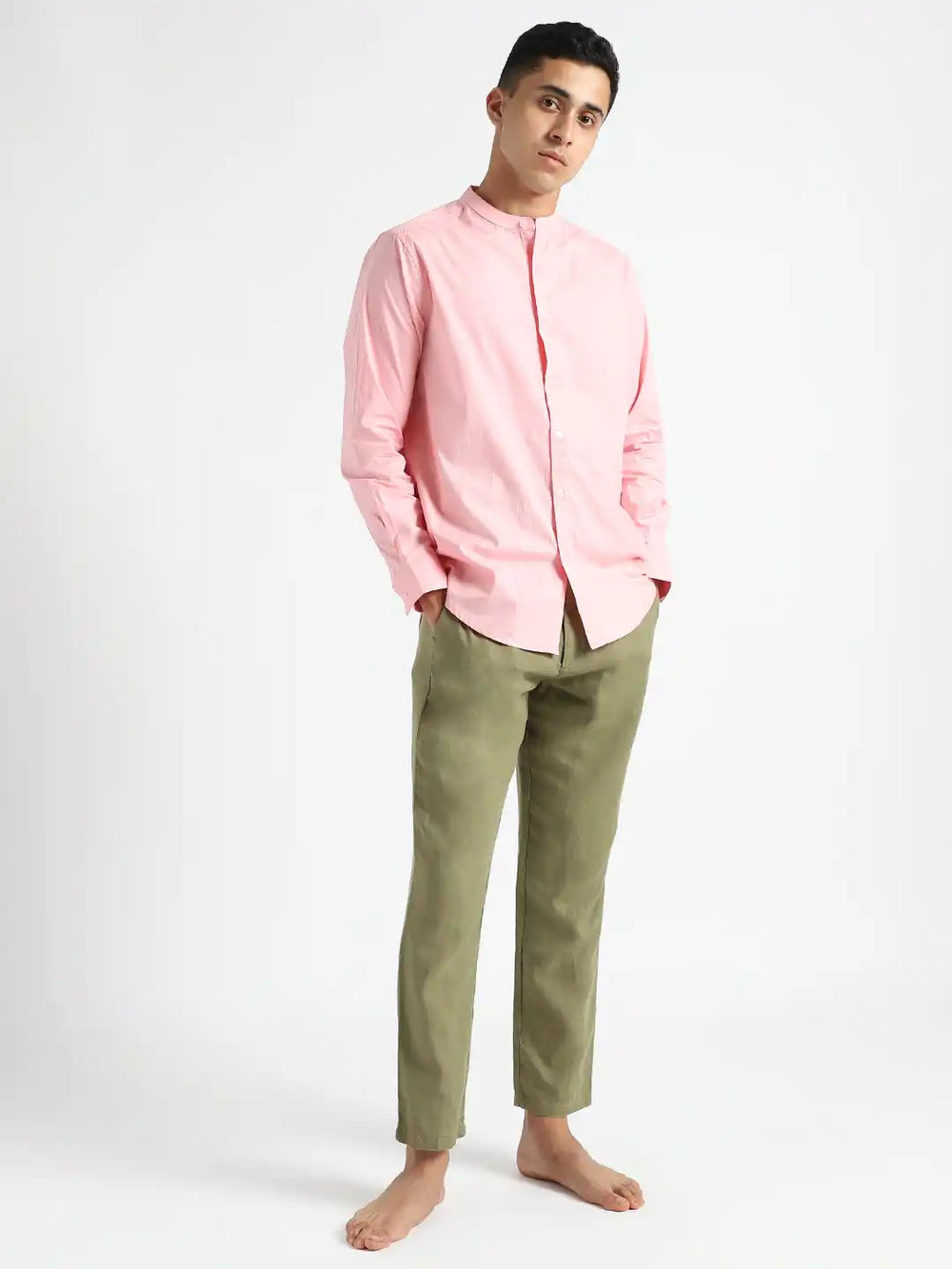 Organic Cotton & Naturally Dyed Mens Round Neck Pink Shirt by Livbio - EarthBased 