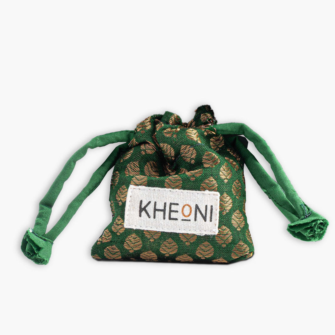 Kheoni Vetiver khus natural attar bottle