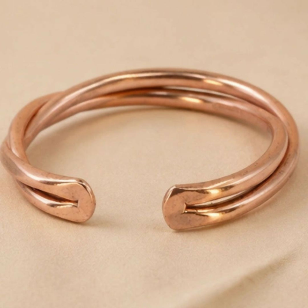 Twisted Copper Kada for Men & Women – Ayurvedic Copper Bracelet