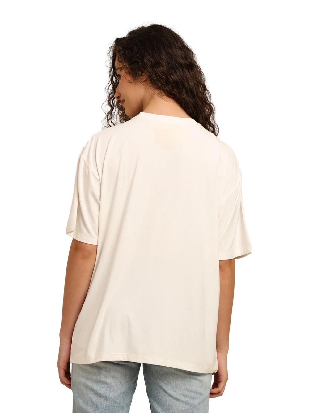 Women Oversized Bamboo T-Shirt – Soft, Breathable & Sustainable - EarthBased 