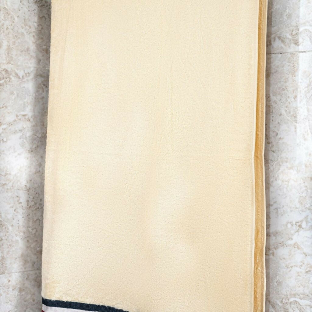 Luxuriously Soft Bamboo Bath Towel – Eco-Friendly, Ultra-Absorbent, and Naturally Hypoallergenic for a Gentle, Spa-Like Experience - EarthBased 